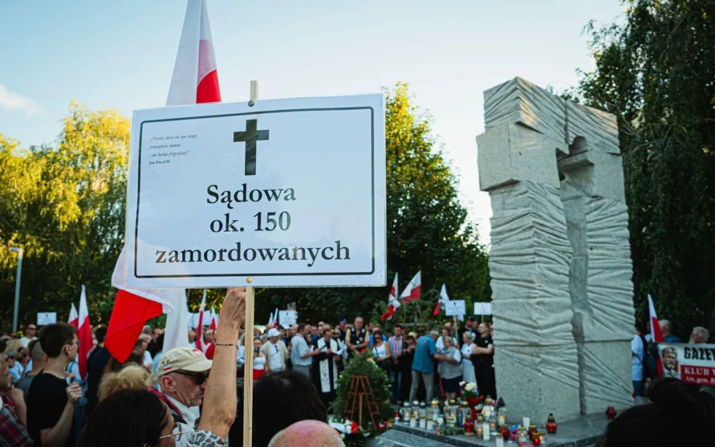 Dlaczego Kościół czci Maryję jako Matkę Miłosierdzia?