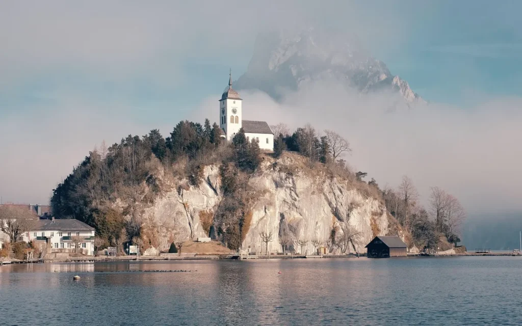 Jakie są przykłady sakramentaliów w Kościele katolickim?