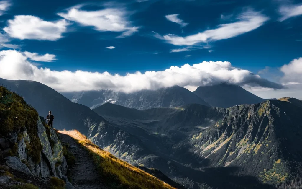 Kościoły i sanktuaria Zakopane - dlaczego nie zakładać jednego rozkładu?