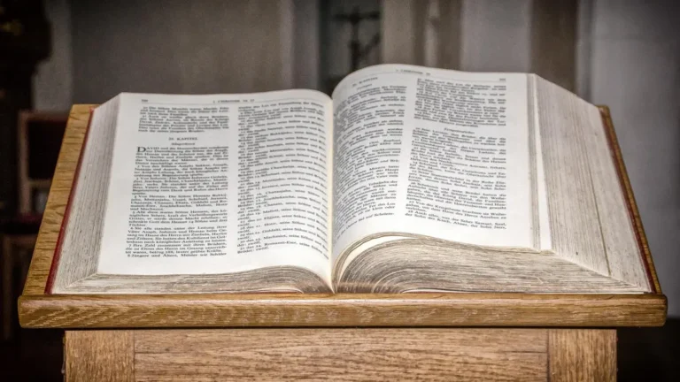 pismo święte nowego testamentu